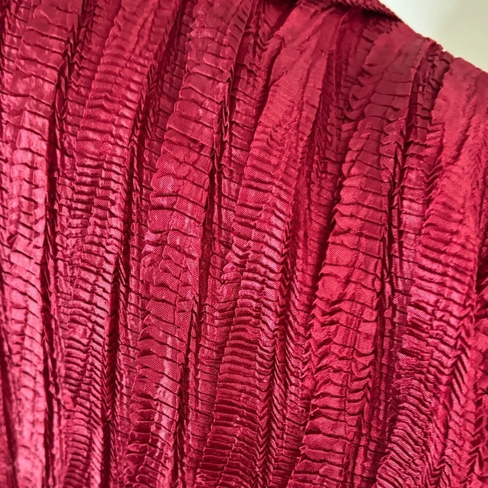 Chic Burgundy Women's Cardigan